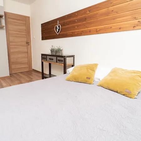 Apartview Bukowa By Rent Like Hotel apartamentowy